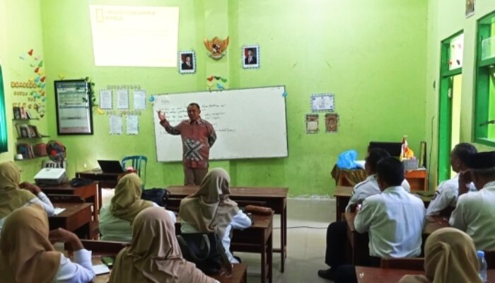 200 Kepala SD dan SMP Negeri di Jombang Ikuti Bimtek Kepemimpinan Era Digital