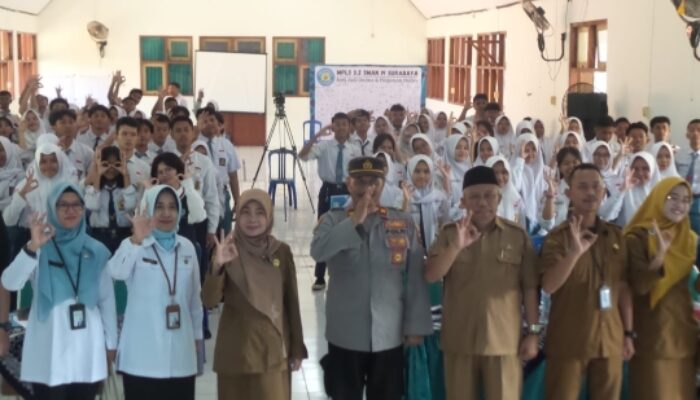 Remaja Sehat Mental, SMAN 19 Surabaya Gelar Sosialisasi Kespro