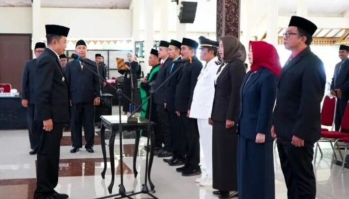 Bupati Bondowoso Mutasi 7 Jabatan Untuk Sinkronisasi Visi Misi