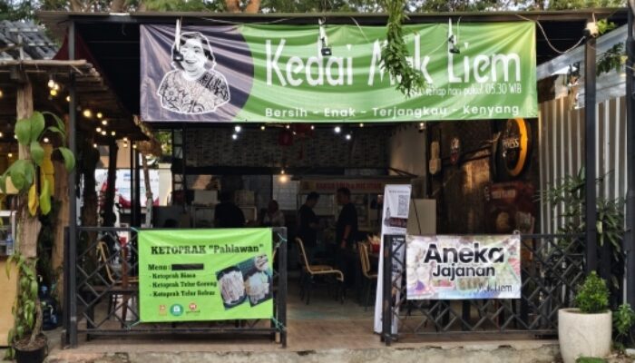 Rawon Misoa Kedai Mak Liem, Simfoni Rasa Jawa-Tionghoa di Tengah Kota Surabaya