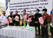 Kejari Jombang Musnahkan Barang Bukti Narkoba hingga Ribuan Slop Rokok Ilegal