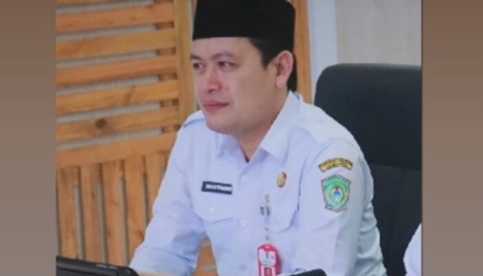 Bupati Lumajang Blusukan di Klakah, Dekati Rakyatnya Lewat “Setor Madu”