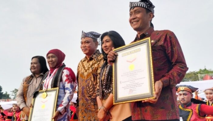 Peringati Hari Koperasi Indonesia ke-78, Tari Kayangan Api Merah Putih Pecahkan Rekor Muri