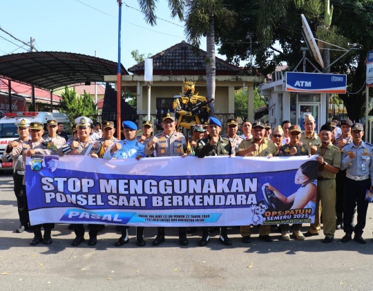 Operasi patuh Semeru