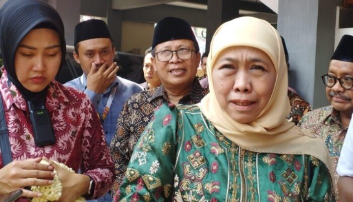Khofifah Peringatkan Judol dan Pinjol Ancam Kesehatan Mental Generasi Muda
