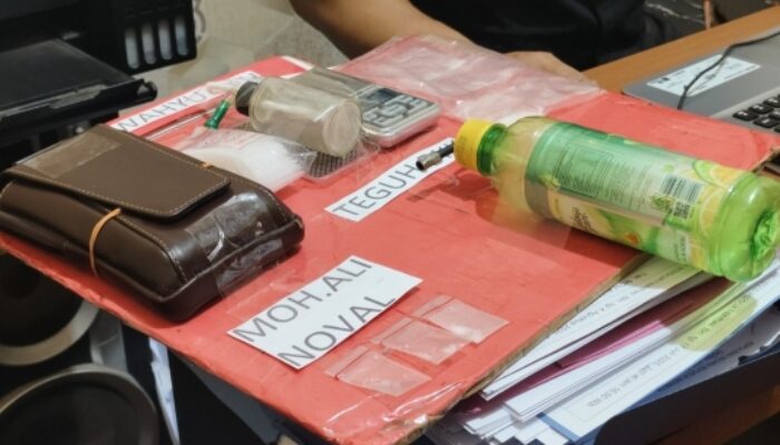 Satreskoba Gerebek ASN dan THL Pesta Sabu di Kantor Kecamatan, Pengedar Juga Diamankan