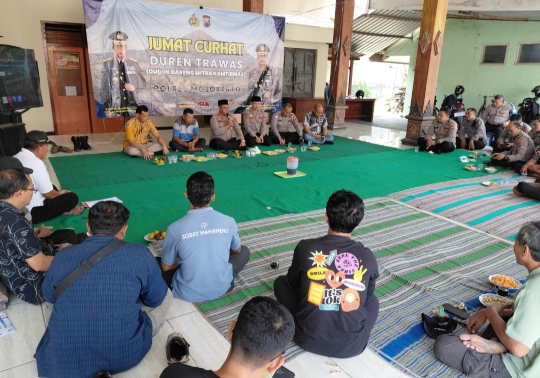 Jumat Curhat