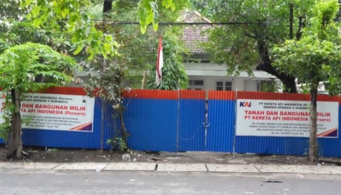 Warga vs PT KAI, Gugatan Penghuni Rumah Pacarkeling Surabaya Ditolak PN