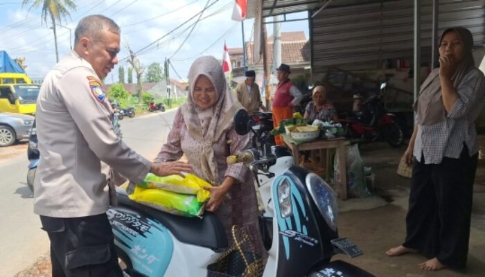 Polres Malang Gelar OPM, 15 Ton Beras Ludes Diserbu Warga