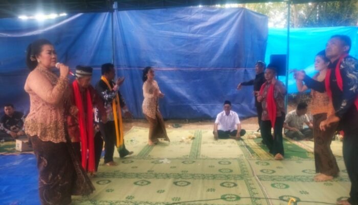 Nguri-uri Budaya Jawa, Ritual Sedekah Desa Pingkuk Kecamatan Bendo Digelar