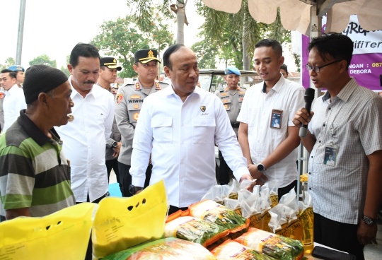 Polri Pasar murah