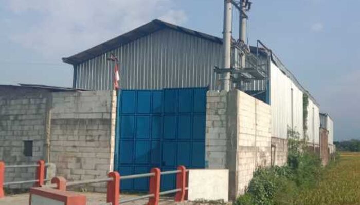 PT Berkah Berlimpah Tegaskan Pabrik Bulu Ayam di Jombang Tidak Timbulkan Bau, Rutin Bantu Warga