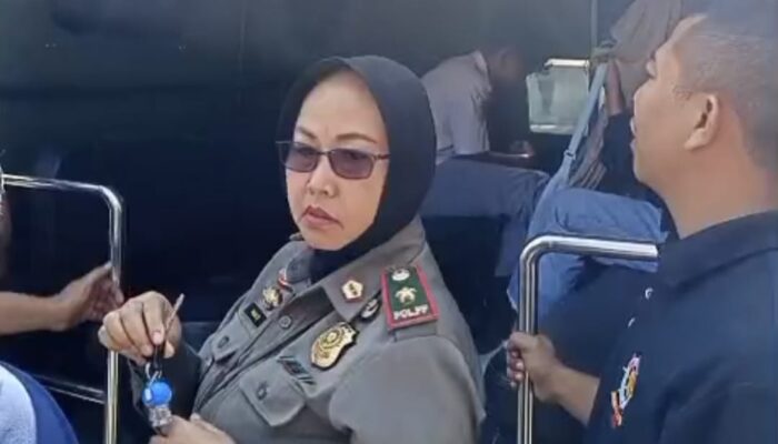 Jemaah Masjid Quba Caruban Ini Geger, Dapati Sejoli Mesum di Parkiran