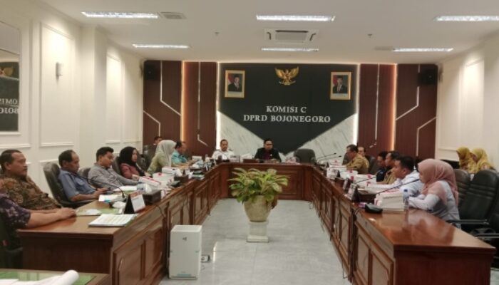 Serapan Bansos Rendah, Komisi C DPRD Bojonegoro Minta OPD Dipercepat