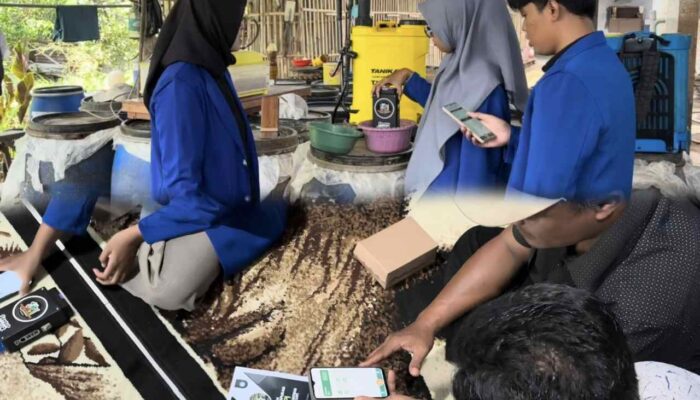 Inovasi Tim Dosen dan Mahasiswa UNP Kediri: Ciptakan Alat Deteksi Nutrisi Pakan Berbasis IoT