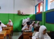 395 Siswa SDN Citrodiwangsan 02 Lumajang Nikmati Program Makan Bergizi Gratis