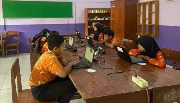 ANBK SD di Jombang Berjalan Mulus, 127 Sekolah Raih BOS Kinerja Rp22,5 Juta