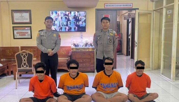 Empat Pelaku Pengeroyokan di Konser Hardcore Pasar Tunjungan Ditangkap