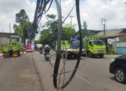 Kabel WiFi Semrawut, Telan Korban Pengendara Motor