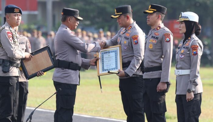 Dua Kali Ungkap Kasus Perampokan, Kapolres Magetan Raih Penghargaan dari Kapolda Jatim
