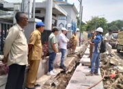 Ramai Pemberitaan Proyek Drainase dan Trotoar Komisi D DPRD Bojonegoro Lakukan Sidak