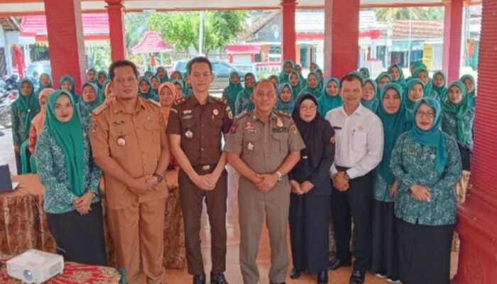 Melalui DBHCHT 2025, Satpol PP Blitar Gandeng Emak-Emak PKK Untuk Persempit Peredaran Rokile