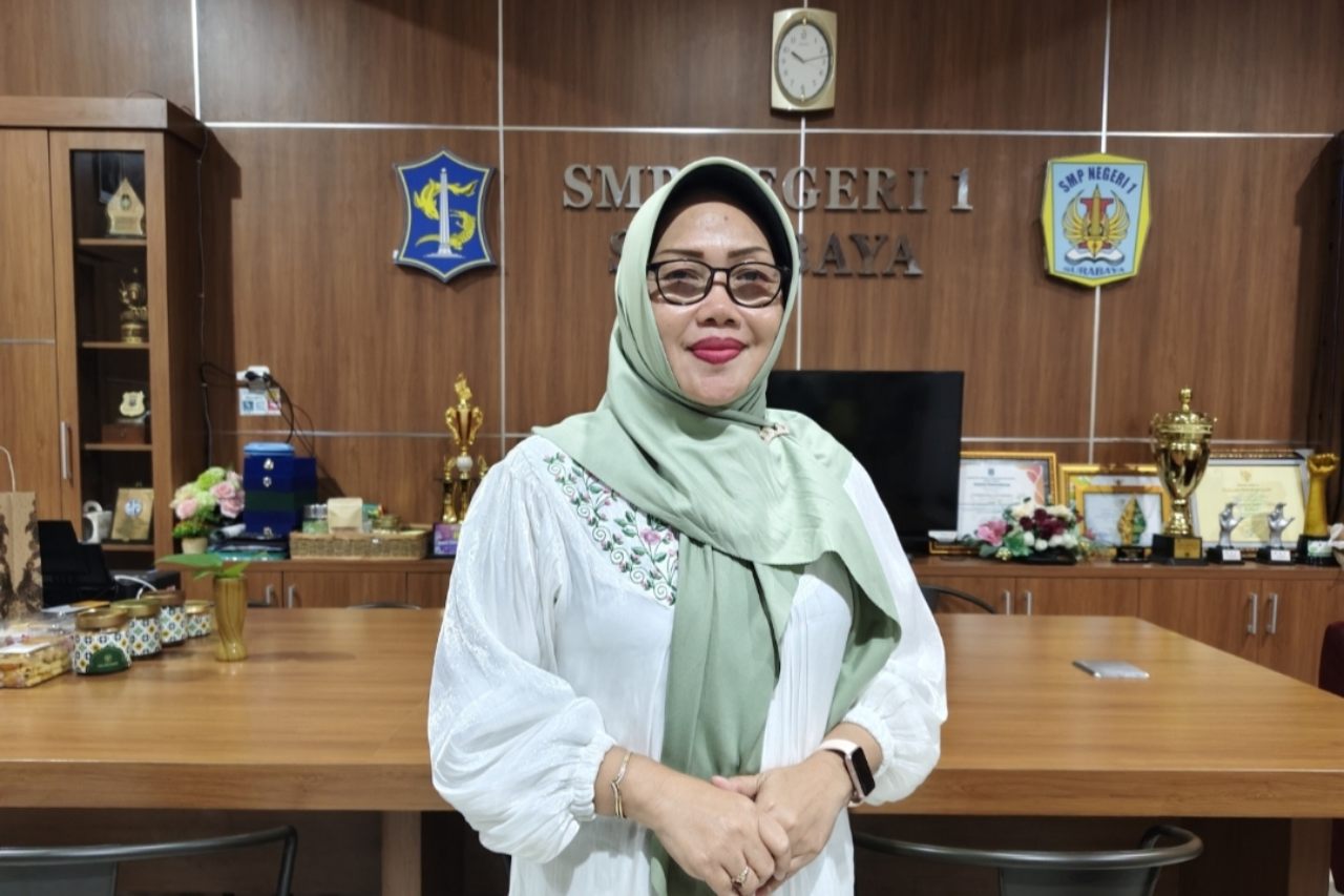 SMPN 1 Surabaya