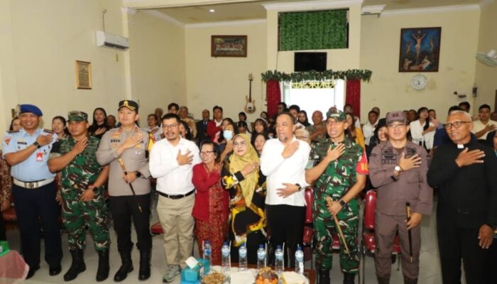 Jaga Keamanan, Kapolres dan Forkopimda Magetan Patroli Pantau Ibadah Natal
