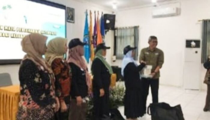 Keluarga Nelayan di Kabupaten Sidoarjo Dilatih Bikin Mata Pencaharian Alternatif