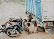 Jalan Rusak Sejak 2012, Warga Gucialit Mengadu ke Bupati Lumajang