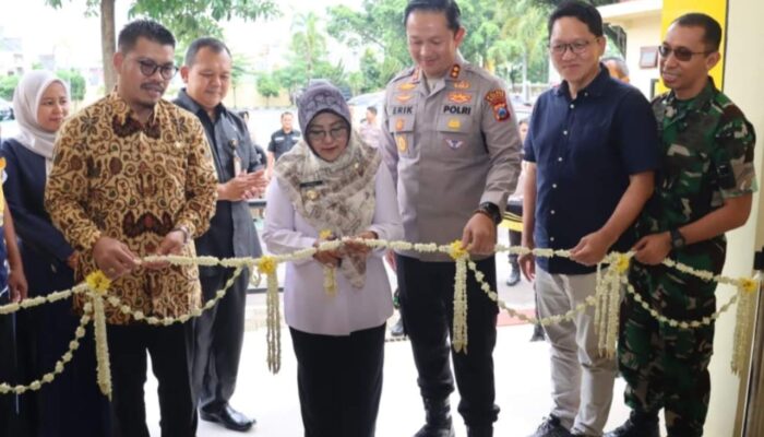 Dongkrak Layanan Publik, Kapolres dan Bupati Magetan Resmikan Gedung Setia SPKT dan Pos Pol Sarangan