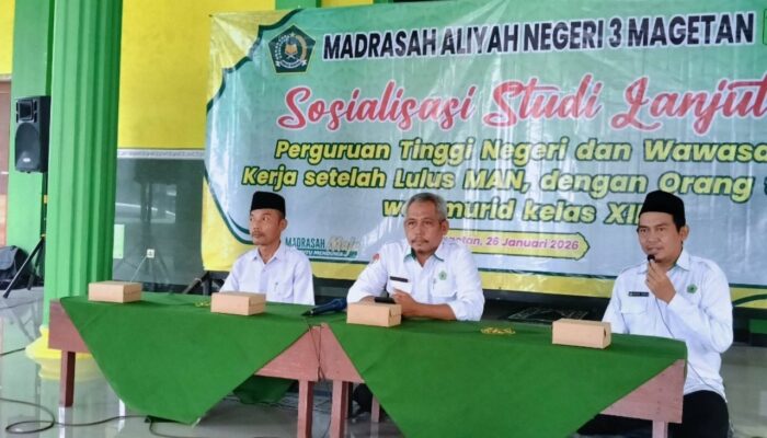 MAN 3 Magetan Sosialisasi Studi Lanjut dan Wawasan Kerja Bagi Siswa Kelas XII