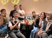 Mahasiswa UT Surabaya Lintas Generasi Berbagi Visi Pendidikan dan Pengabdian Sosial