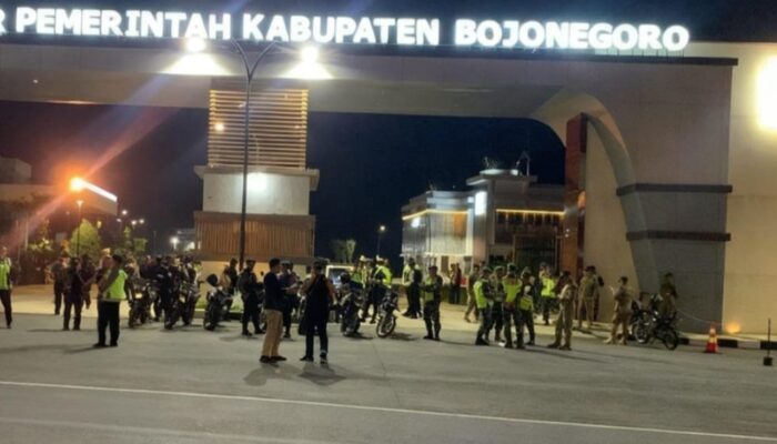 Cipta Kondisi Jelang Ramadan, Polres Bojonegoro Gelar Patroli Gabungan