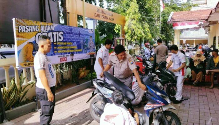 Pasang Alarm Gratis di Polsek Wonocolo