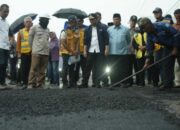 Bupati Warsubi Kawal Perbaikan Jalan Nasional Jombang, 118 Lubang Siap Ditutup