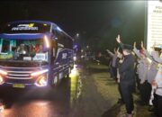 Kapolres Lepas Rombongan Jamaah NU Magetan ke Acara 100 Tahun NU di Kota Malang
