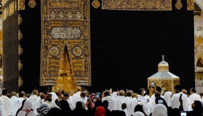 Kasihan, 24 Jemaah Umroh Diduga Jadi Korban Penipuan, Terlunta-lunta di Mekkah