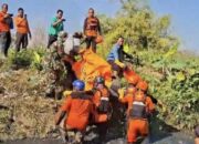 Tim SAR Gabungan Temukan Anak yang Hanyut di Selokan Driyorejo Gresik