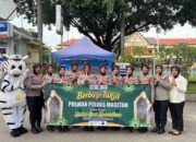 Tebar Berkah Ramadan, Polwan Polres Magetan Bagikan Takjil dan Sampaikan Pesan Kamtibmas