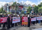 Dualisme Pimpinan PSHT, Kubu M Taufik Gelar Aksi Demo Tolak Kubu R Moerdjoko