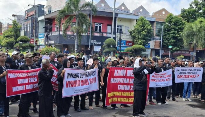Dualisme Pimpinan PSHT, Kubu M Taufik Gelar Aksi Demo Tolak Kubu R Moerdjoko