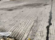 Umur Sebulan, Jalan BKKD Desa Padang Trucuk Sudah Retak