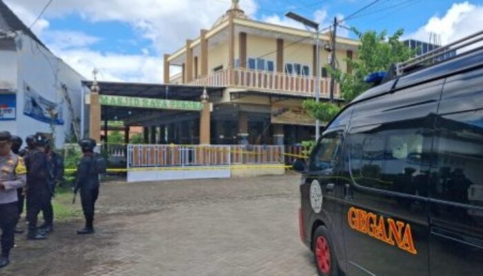 Tim Jibom Polda Jatim Temukan Bahan Kimia di Masjid Pesona Regency Jember