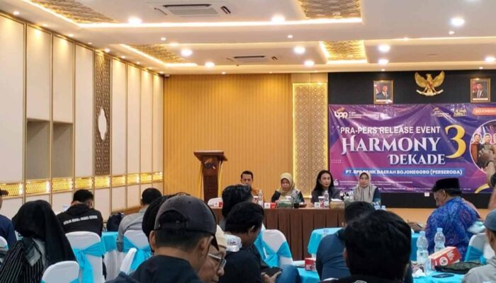 Undang Band Ungu di HUT Tiga Dekade PT BPR Bank Daerah Bojonegoro, Ini Harapanya