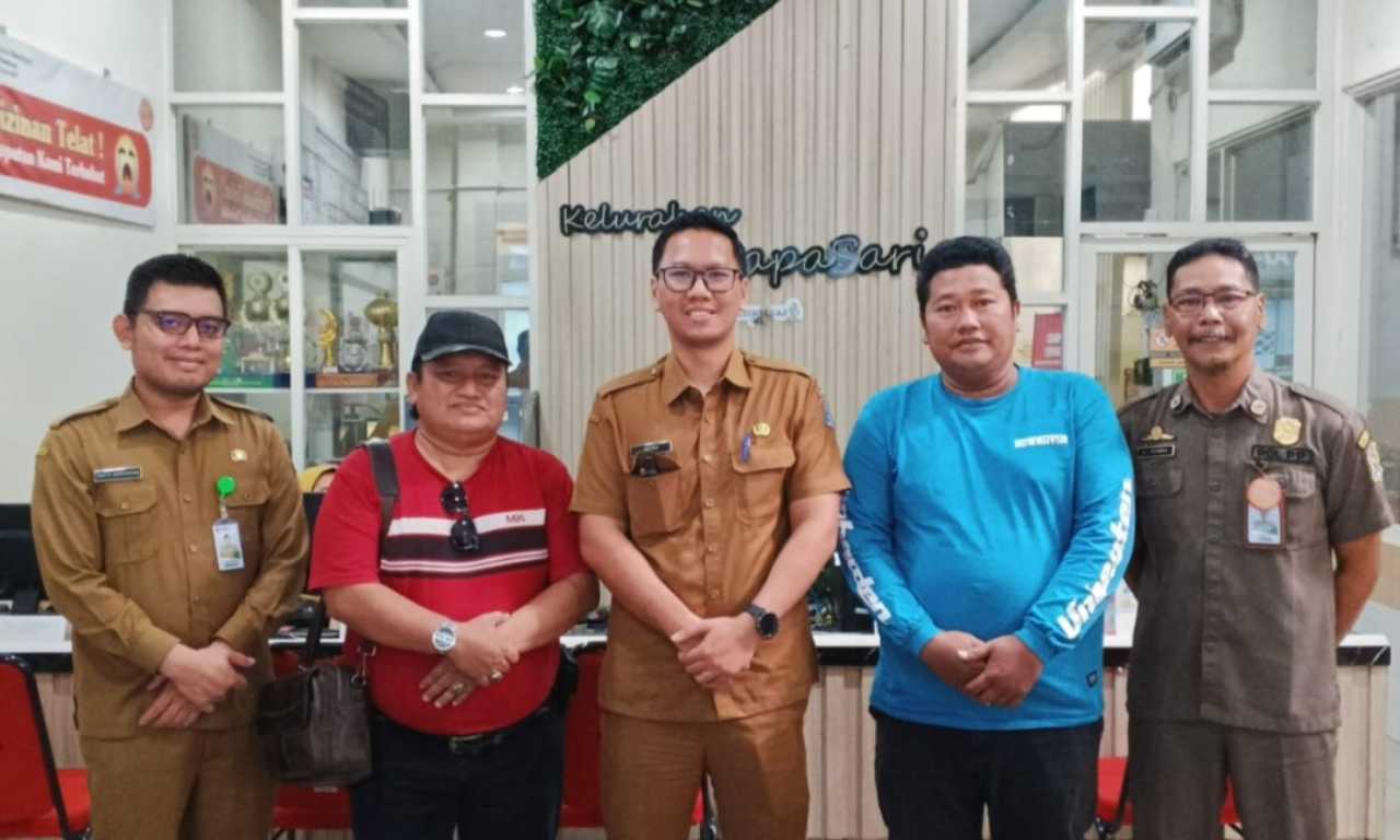 Camat Genteng