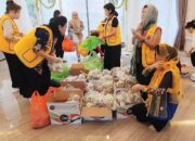 Lions Club Surabaya Shining Bagikan 1.200 Paket Takjil, Teguhkan Kepedulian