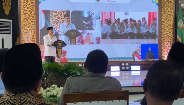 Kunjungan ke Jombang, Mensos Sosialisasi DTSEN dan Tekankan Digitalisasi Bansos