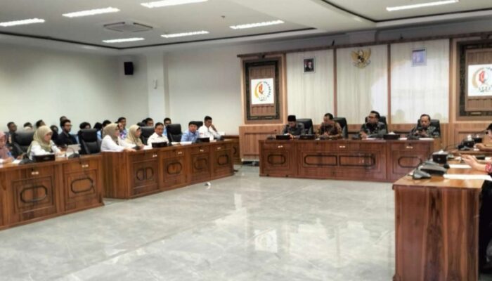 Menu MBG Ramadan Jadi Polemik, Komisi C DPRD Audiensi dengan SPPG se-Bojonegoro