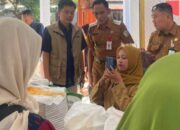 148.000 Warga Lumajang Terima Bantuan Beras dan Migor, Redam Gejolak Harga Pangan
